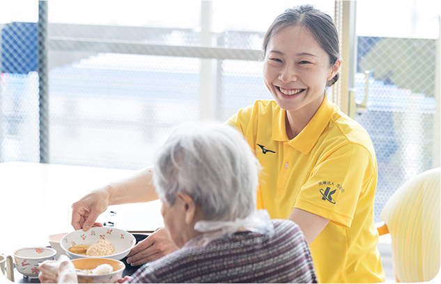 先輩社員の